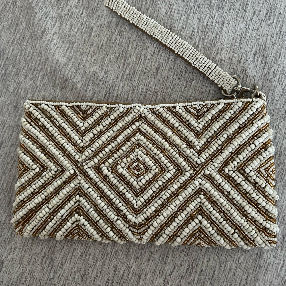 Elegant Beaded Clutch in White and Gold